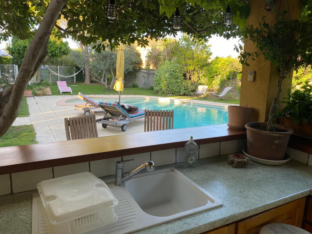 Studio Bord De Piscine Sérignan-du-Comtat Εξωτερικό φωτογραφία